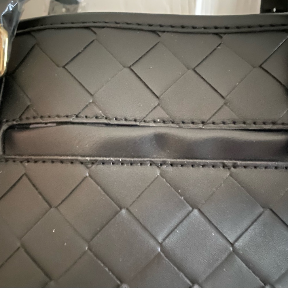 NWT London Fog Kylar Woven Tote - Picture 4 of 11